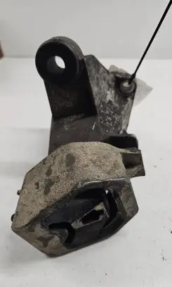 Audi A6 S6 C4 4A Gearbox mounting bracket 4A0399114C