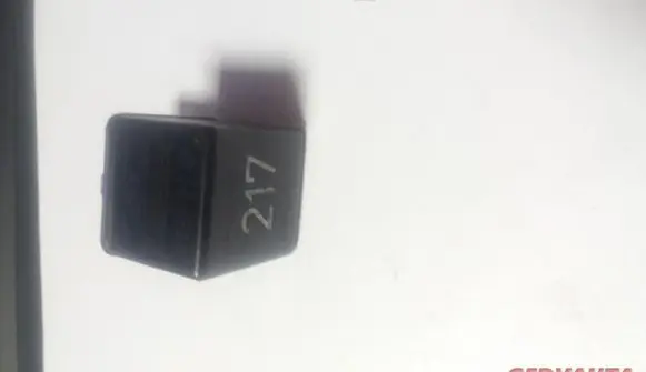 Audi A6 S6 C5 4B Other relay 443951253S