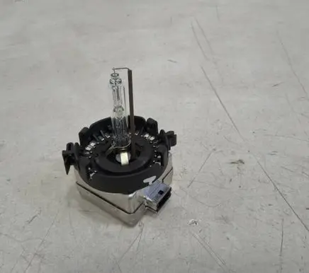 Volkswagen Golf Plus Xenon bulb 53620HU