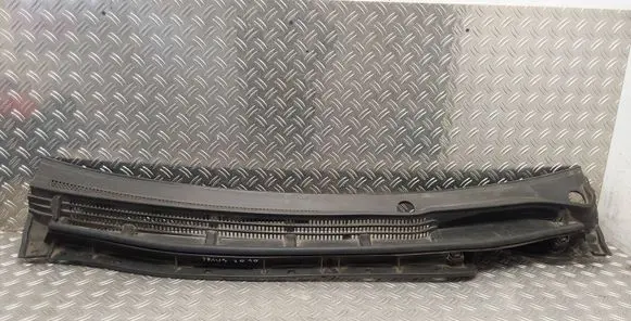 Toyota Prius (XW30) Wiper trim 5578147090 5570347090 5578147120