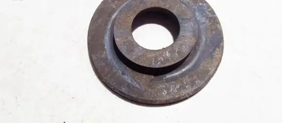 Volkswagen Golf V Front coil spring rubber mount 1k0512149b