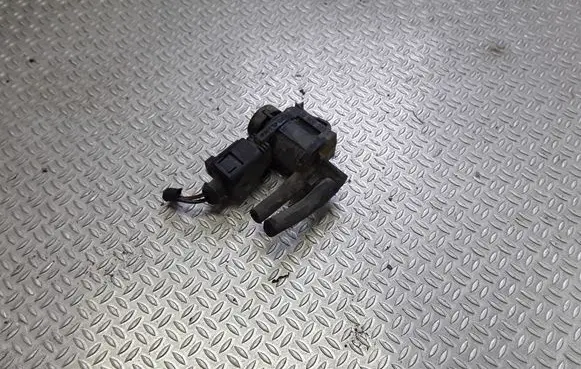 Volkswagen Phaeton Vacuum valve 1J0906283C