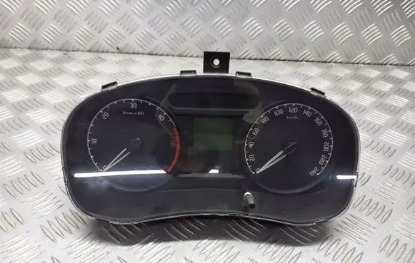 Skoda Fabia Mk1 (6Y) Tachometer 5J0920801C