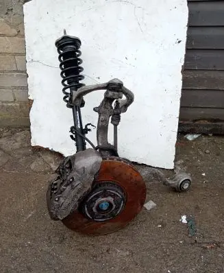 Mercedes-Benz GLC X253 C253 Front wheel hub spindle knuckle A2533202866
