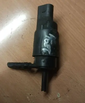 Mercedes-Benz Sprinter W906 Windscreen/windshield washer pump A0008605826 222958001