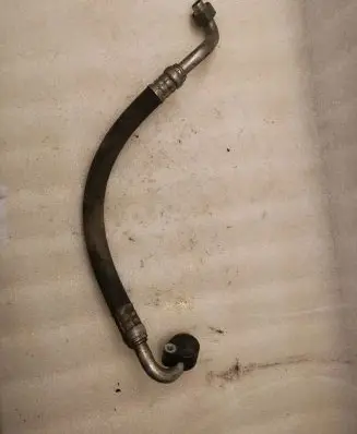 Audi A8 S8 D2 4D Air conditioning (A/C) pipe/hose 4D0260707G