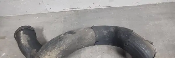 Volvo V70 Intercooler hose/pipe