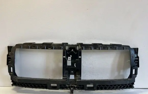 BMW i4 Front bumper support beam 949881716