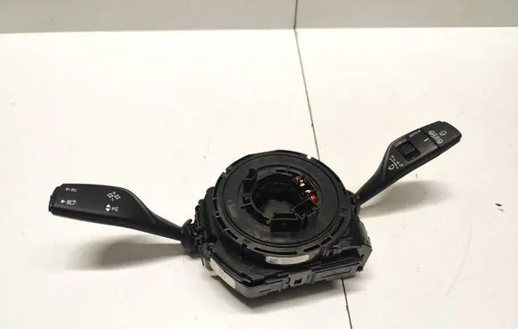 Wiper turn signal indicator stalk/switch
