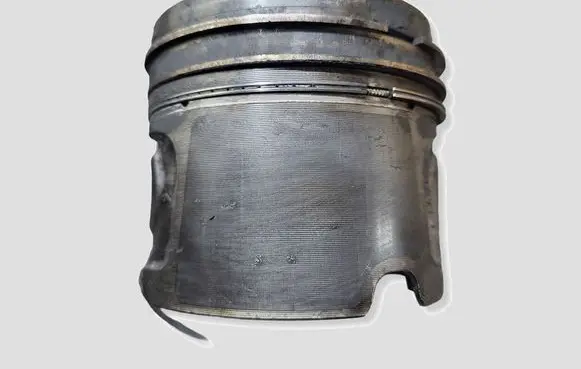 BMW 3 E90 E91 Piston N47