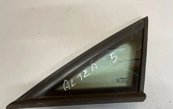 Seat Altea Front triangle window/glass 