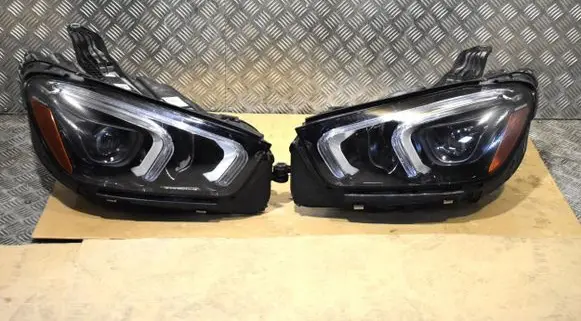Mercedes-Benz GLE W167 Headlight/headlamp A1679061305
