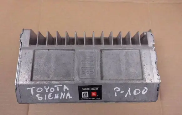 Toyota Sienna XL30 III Sound amplifier 8628008031