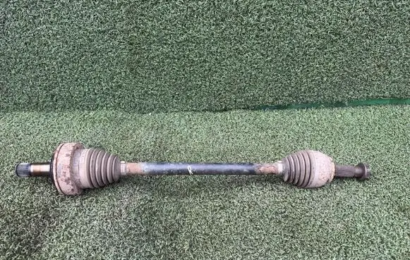 Mercedes-Benz Vito Viano W639 Rear driveshaft 6393502310 A6393502310