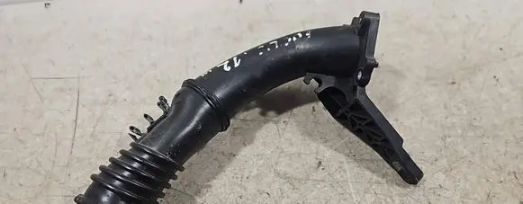 Ford Focus Engine coolant pipe/hose C8W0A