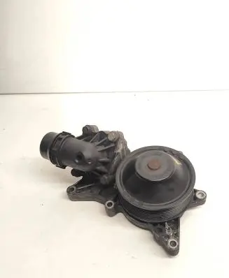 BMW 5 F10 F11 Water pump 473842801