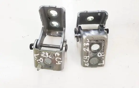 Citroen C4 III e-C4 Front door hinge set 