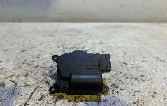 Renault Master III Air flap motor/actuator A21101800 3093848 0618306