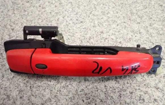 Suzuki SX4 Sliding door exterior handle 