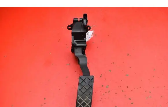 Skoda Fabia Mk3 (NJ) Accelerator throttle pedal 6C1723503B