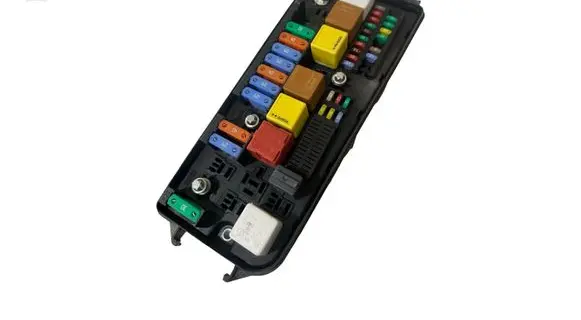 Opel Vectra C Fuse module 13240244 519178107 00011291