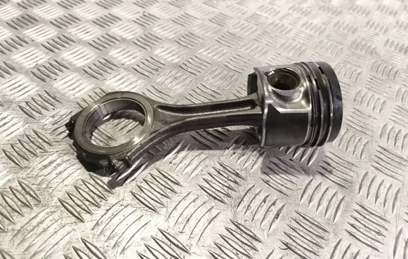 Audi A6 S6 C6 4F Piston with connecting rod 174 059AB