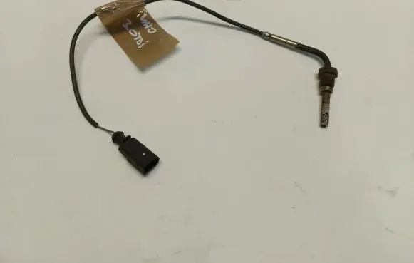 Audi A8 S8 D4 4H Exhaust gas temperature sensor 059906088bj