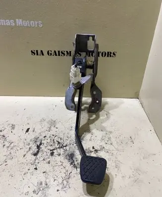 Honda Accord Clutch pedal 
