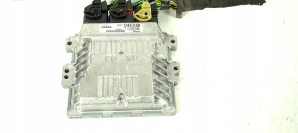 Volvo S40 Engine control unit/module ECU 31336000