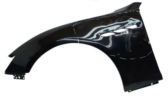 Maserati Ghibli Fender 673002041