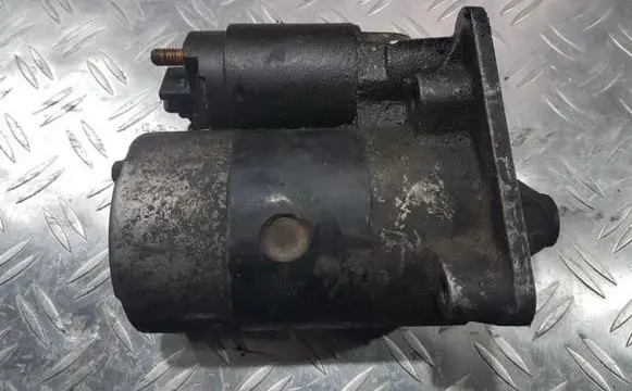 Renault Kangoo I Starter motor m002t13281
