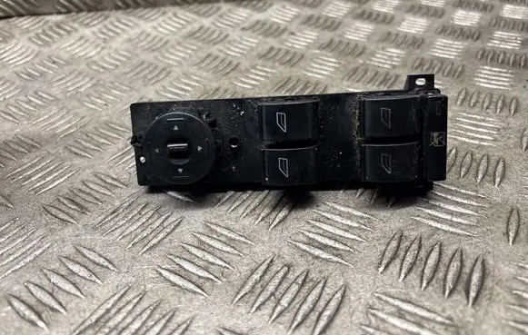 Ford Focus C-MAX Electric window control switch 3M5T14A132AF 03168104 N3RUA
