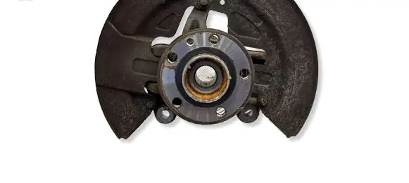 Volvo V60 Front wheel hub 6G912C300