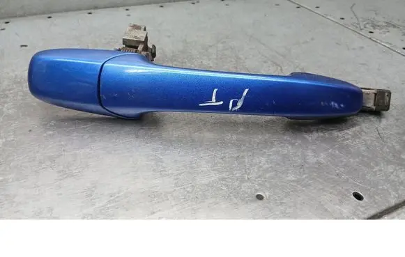 Mazda 3 I Rear door exterior handle 