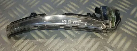 Jaguar XJ X351 Mirror indicator light 9X23-13B381-AA
