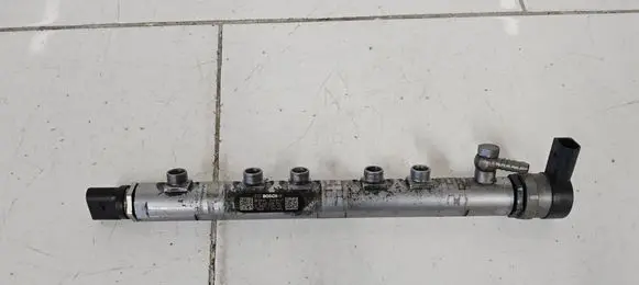 BMW 5 E60 E61 Fuel main line pipe 780912902
