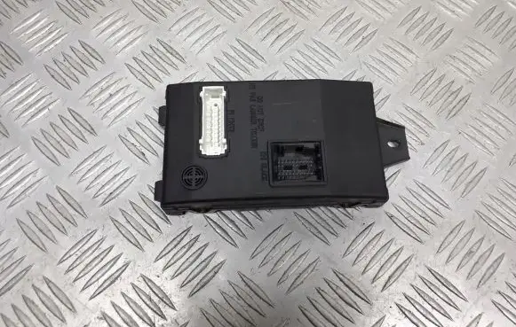 Dacia Sandero Fuse box set 8201013757