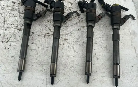 Opel Antara Fuel injectors set 0445110270 96440397