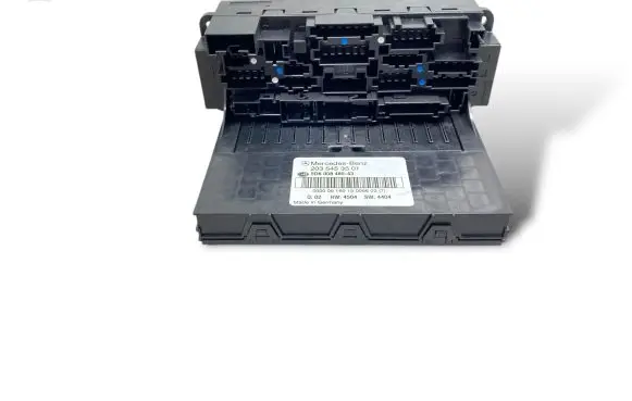 Mercedes-Benz C W203 Fuse module 2035453501 5DK00848543