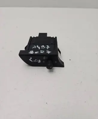 Audi A4 S4 B7 8E 8H Headlight level height control switch 8e2919094