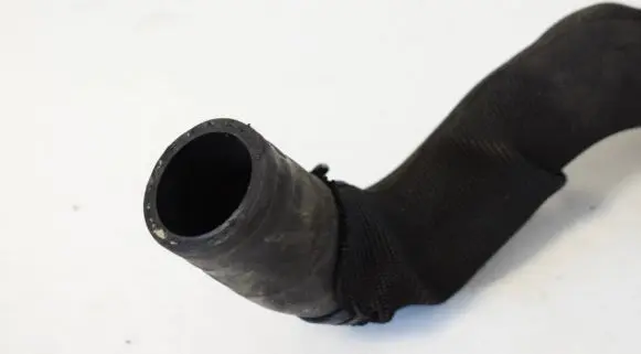 Audi A4 S4 B8 8K Engine coolant pipe/hose 8K0122293F
