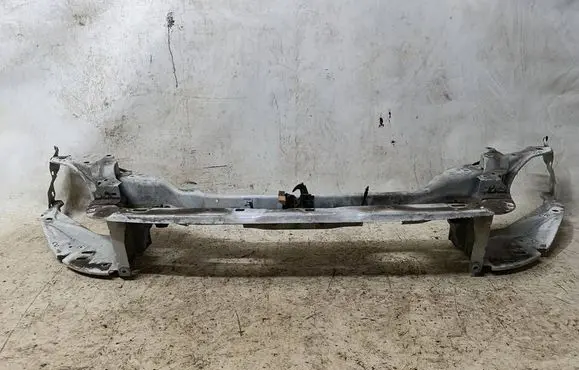 Volvo C30 Radiator support slam panel 