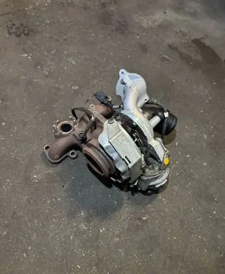 Volkswagen Polo V 6R Turbo 03P253019B
