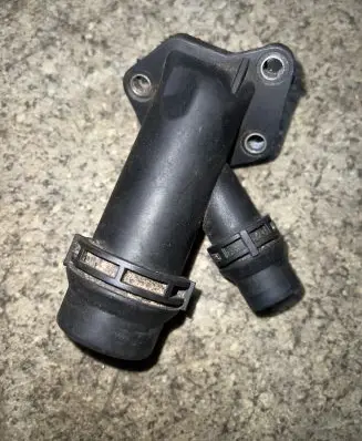 BMW 5 E39 Engine coolant pipe/hose 7806196