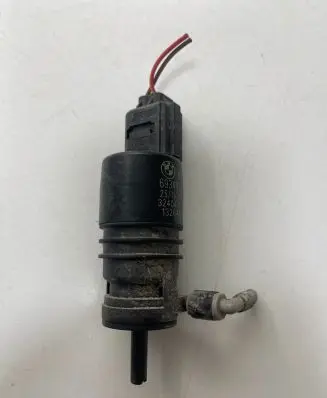 BMW 5 F10 F11 Windscreen/windshield washer pump 6934160 3240479
