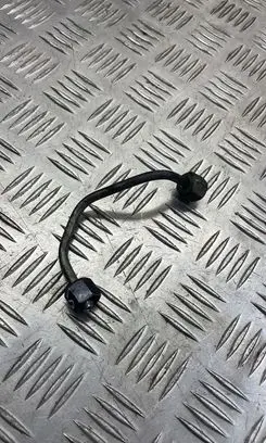 Ford C-MAX II Fuel injector supply line/pipe 