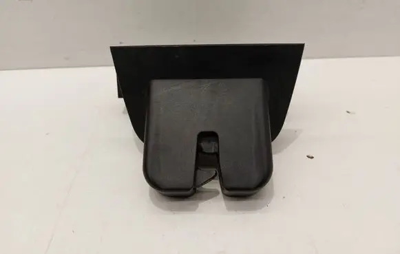 Audi A3 S3 8P Tailgate/trunk/boot lock/catch/latch 8P4827505C
