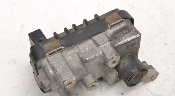 Citroen C5 Turbo charger electric actuator 767649