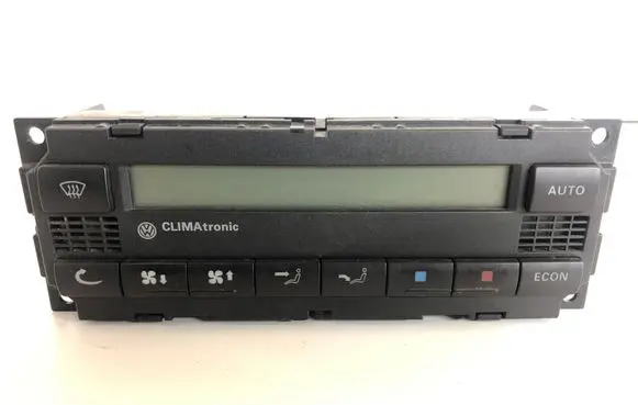 Volkswagen PASSAT B5.5 Climate control unit