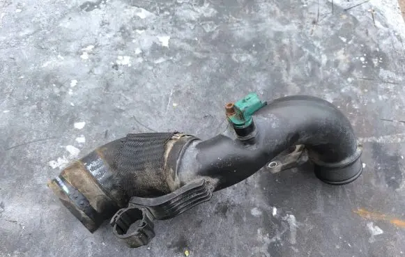 Citroen Jumper Intercooler hose/pipe B10026 T682